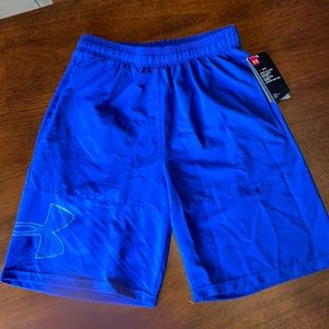 Men’s blue Under Armour shorts